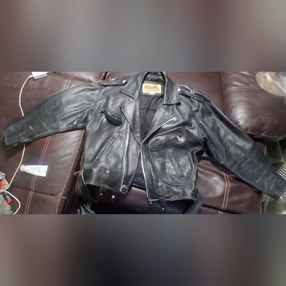 Vintage Leather Bikers Jacket by Ripples - Picture 3 of 5